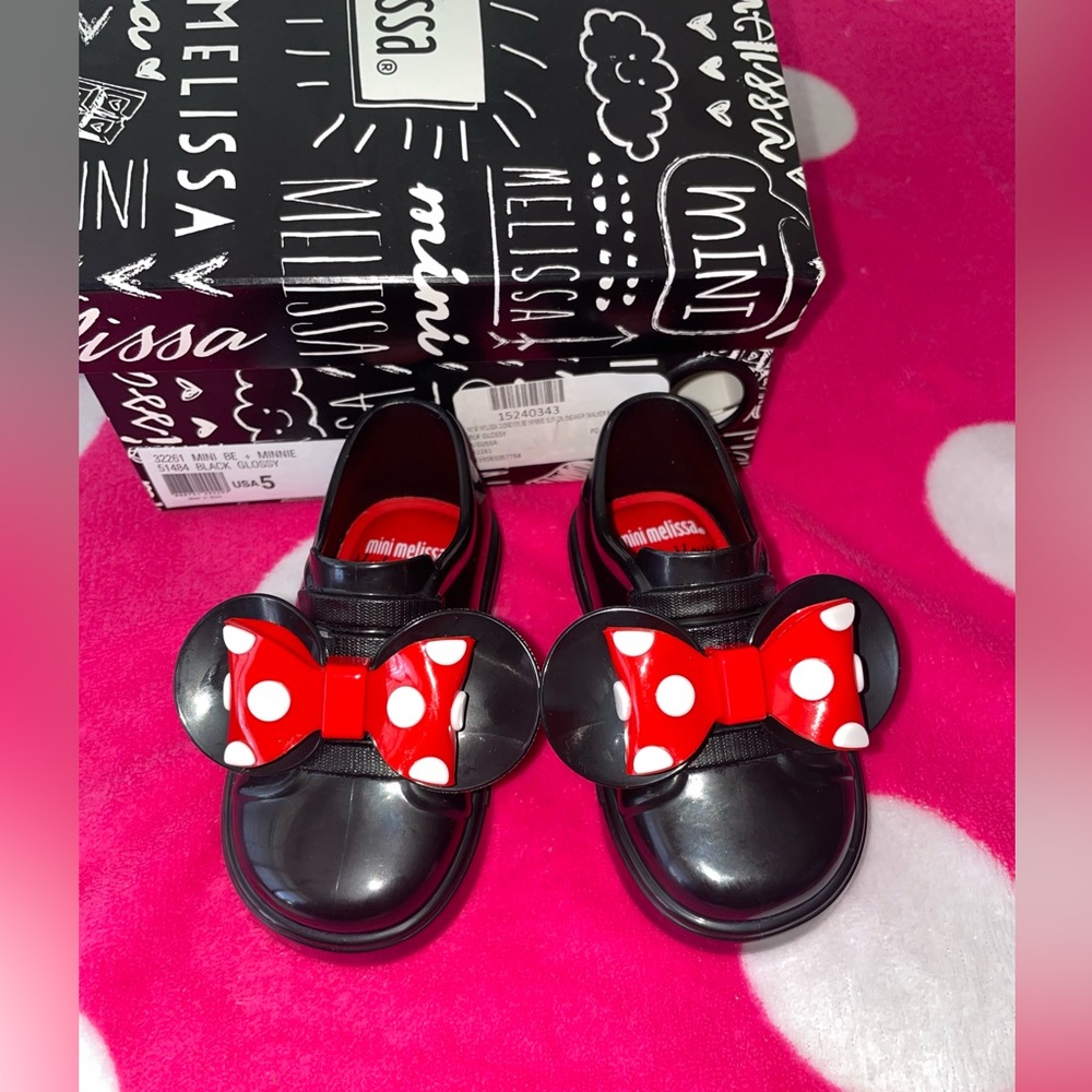Mini Melissa + Minnie Mouse black glossy sneaker